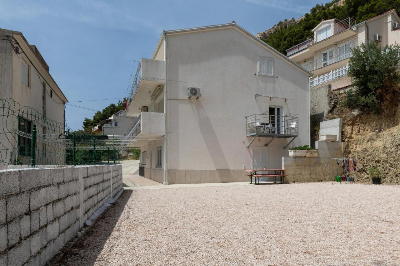 Apartments By The Sea Duce, Omis - 2992 Dugi Rat Buitenkant foto