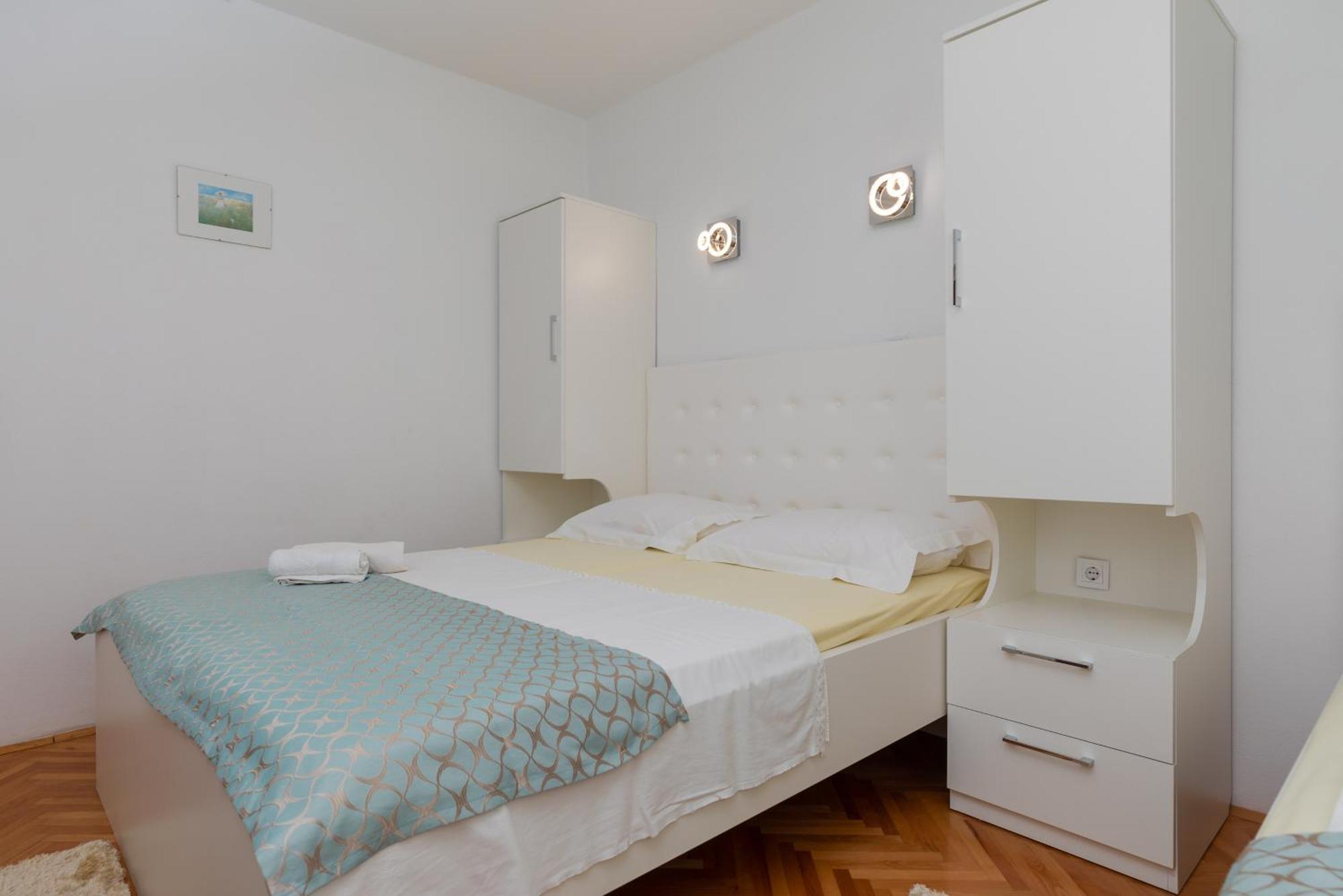 Apartments By The Sea Duce, Omis - 2992 Dugi Rat Kamer foto