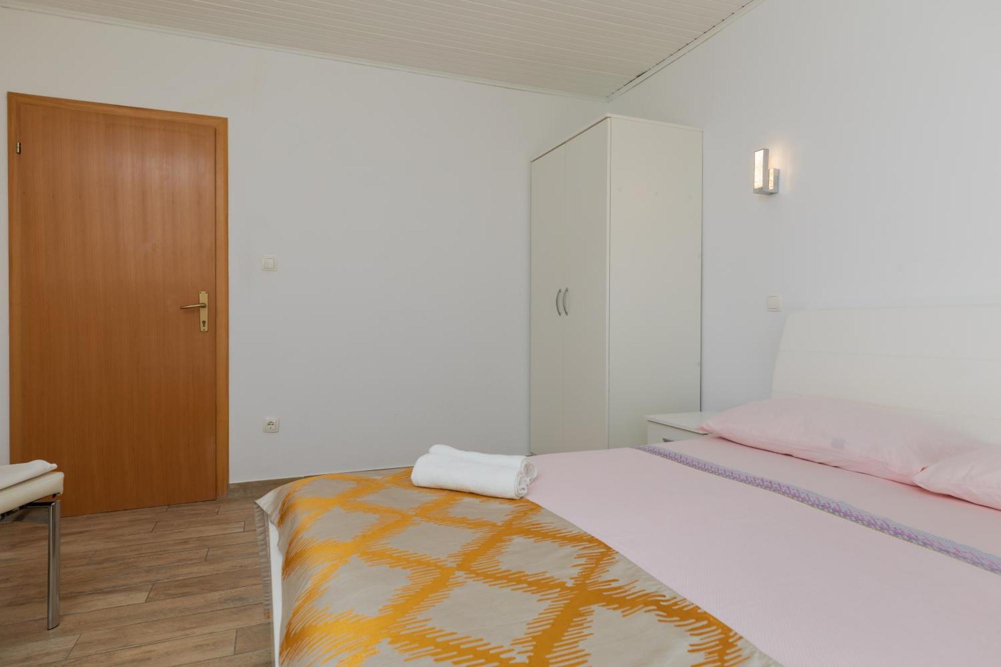 Apartments By The Sea Duce, Omis - 2992 Dugi Rat Kamer foto