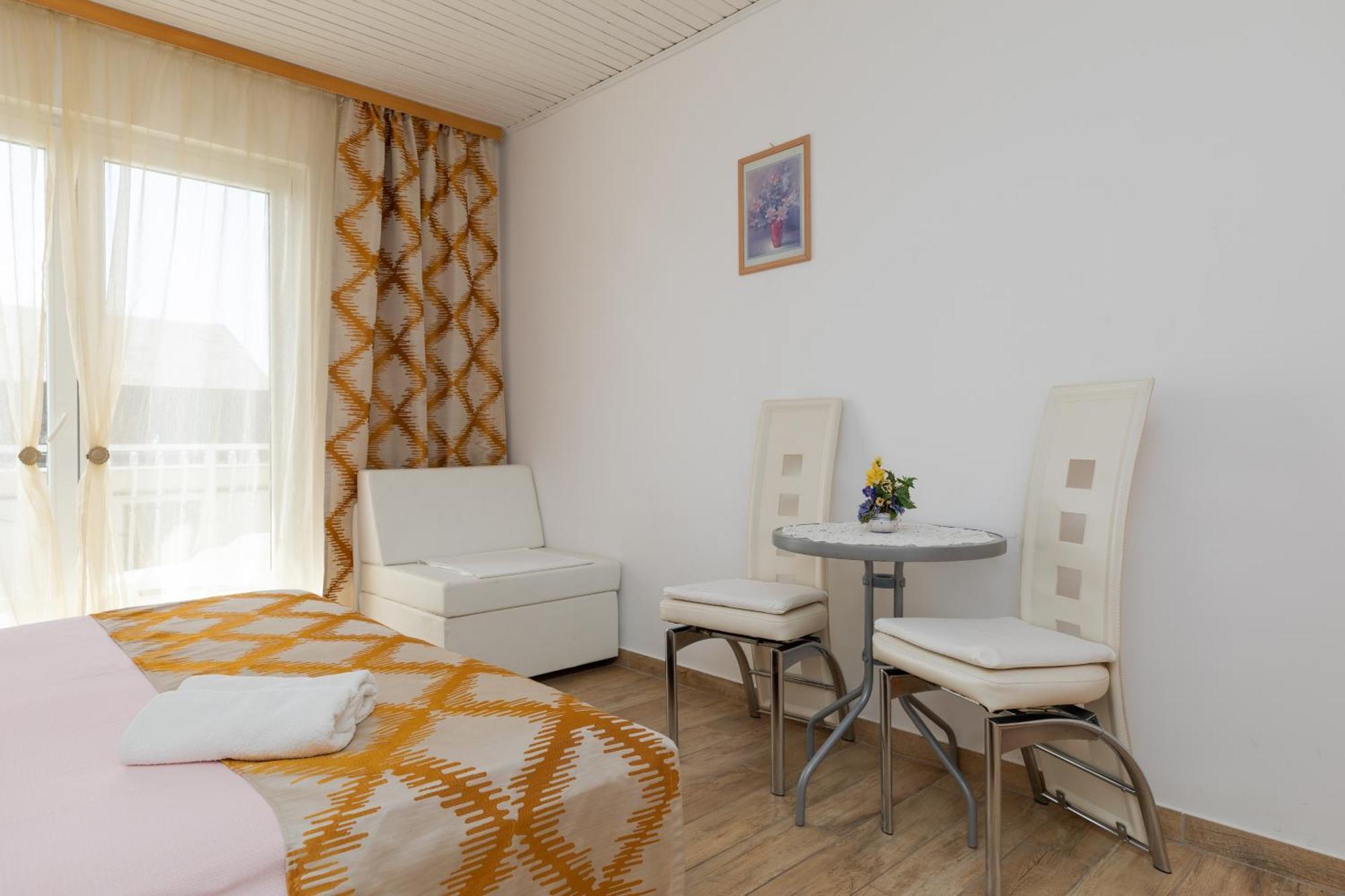 Apartments By The Sea Duce, Omis - 2992 Dugi Rat Kamer foto